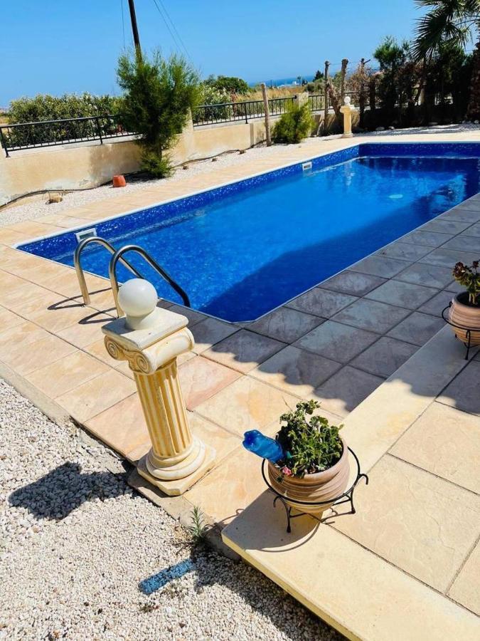 Coral Bay Villa Fortune Екстериор снимка