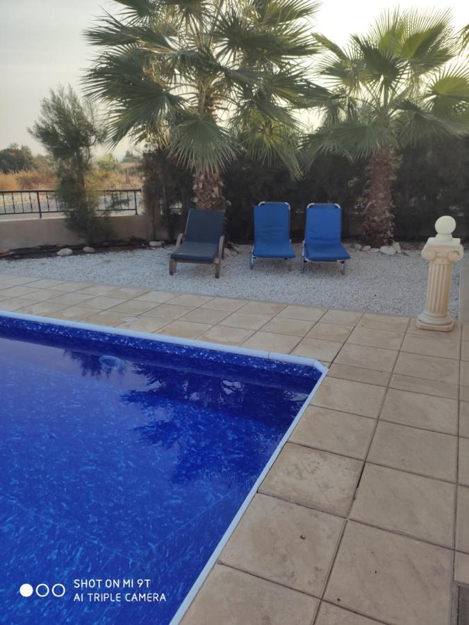 Coral Bay Villa Fortune Екстериор снимка