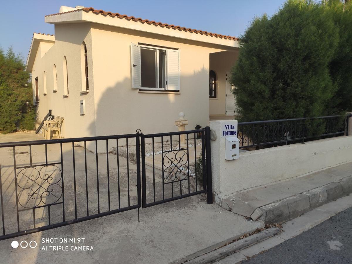 Coral Bay Villa Fortune Екстериор снимка